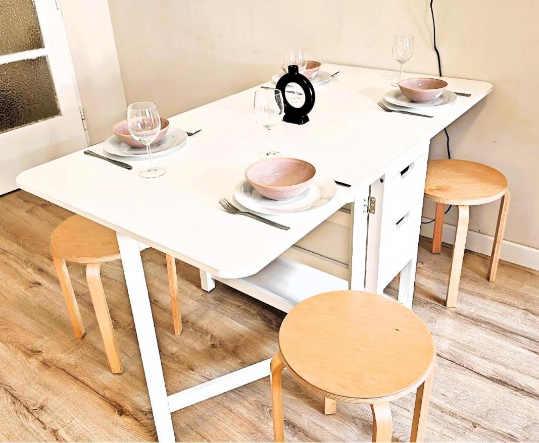 Flat In Zizkov -303- Prague